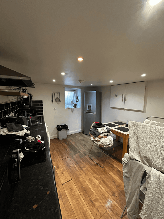 Property photo 2 of 4