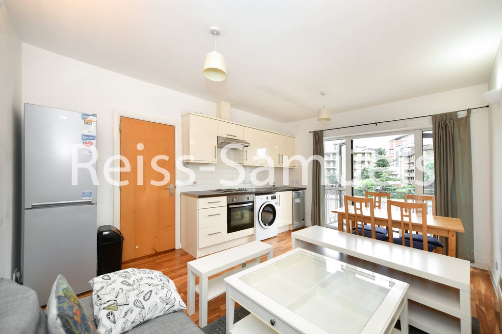 Property photo 2 of 19