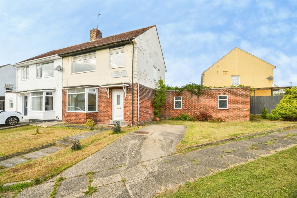 Property photo 1 of 16
