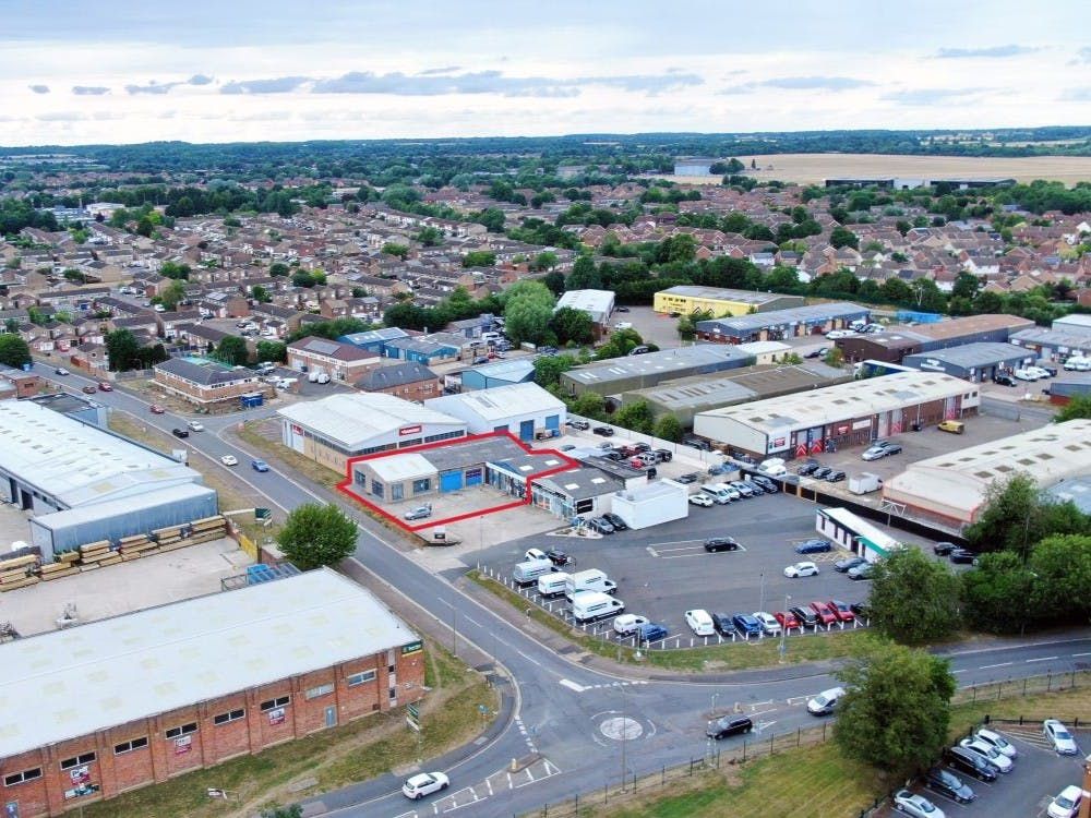 Property photo 1 of 8 1 & Village Fabrics Red Lined.Jpg