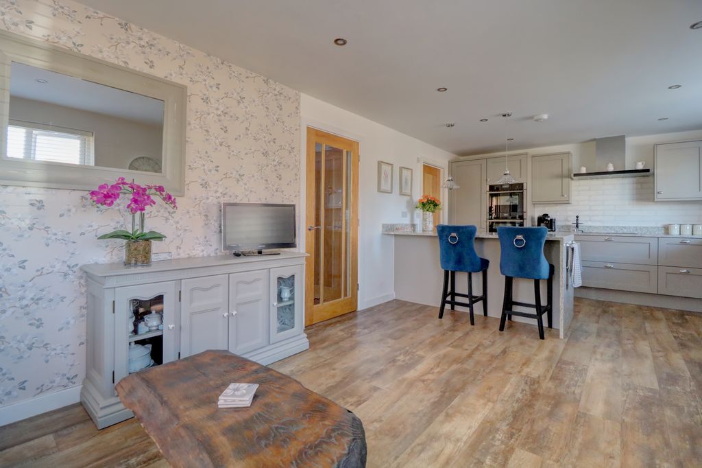 Property photo 3 of 48 Kitchen-Diner