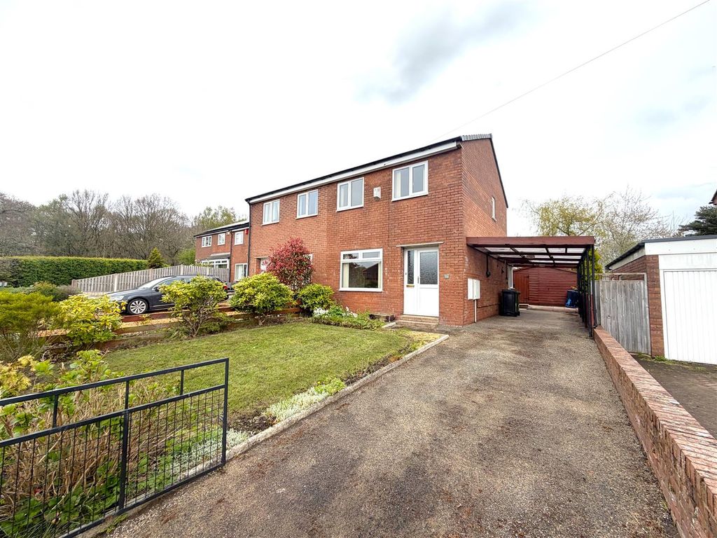 Property photo 1 of 30 Front