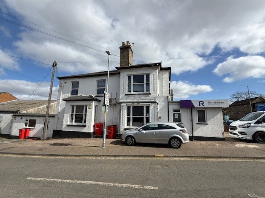 Property photo 3 of 12