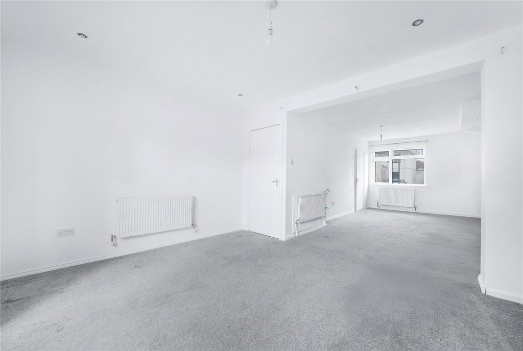 Property photo 3 of 15 Picture No. 03