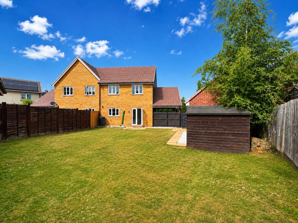 Property photo 2 of 25