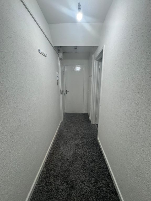 Property photo 2 of 12 Whatsapp Image 2025-10-23 At 11.41.12 Am (8)