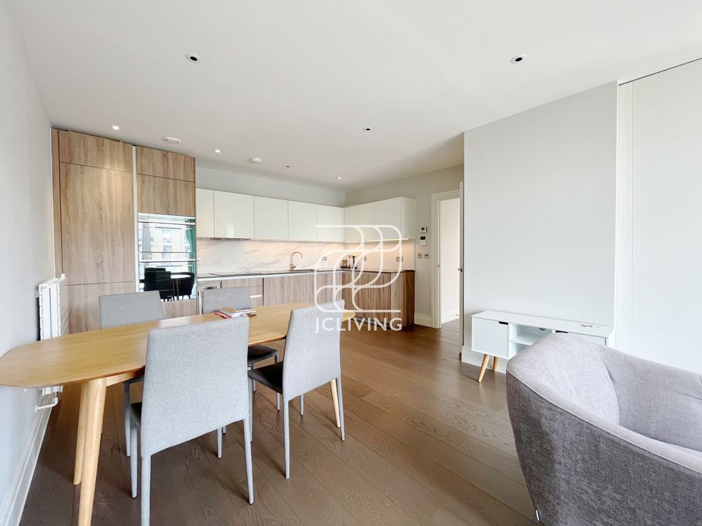 Property photo 3 of 13 Gallery