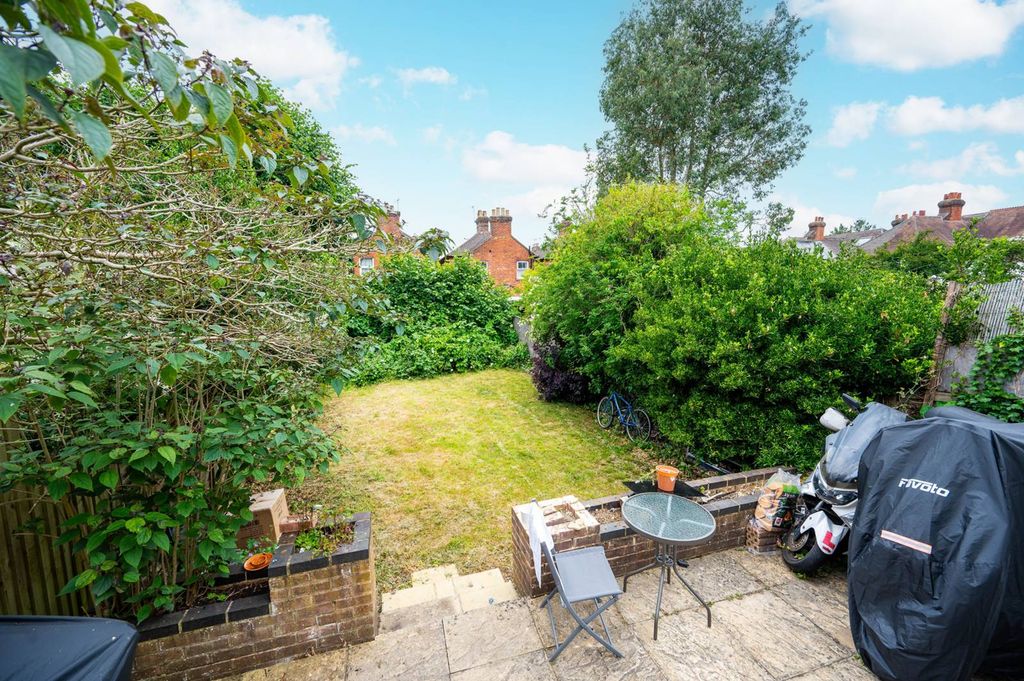 Property photo 3 of 32
