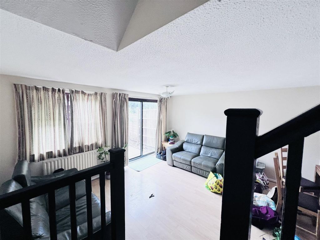 Property photo 2 of 13 Image00014.Jpeg