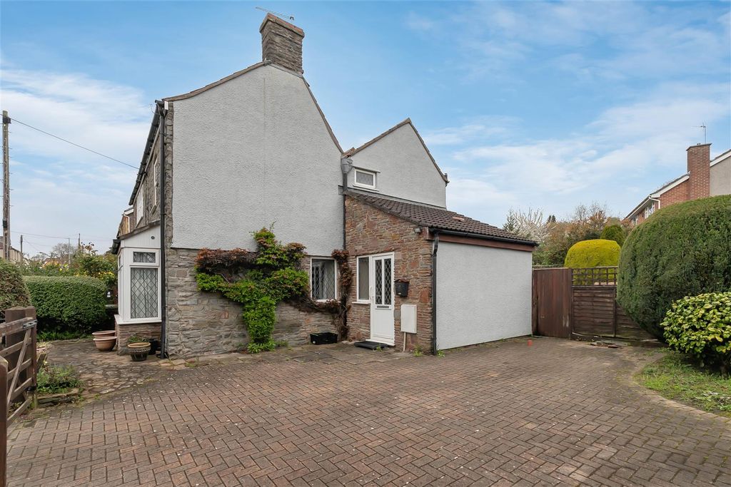 Property photo 3 of 31 Img_9939.Jpg