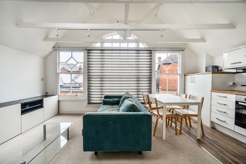 Property photo 1 of 14 Photo 13