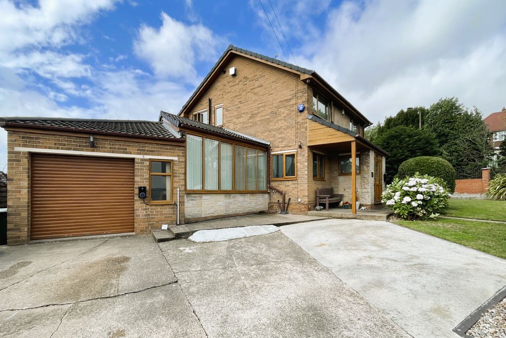 Property photo 2 of 28 2