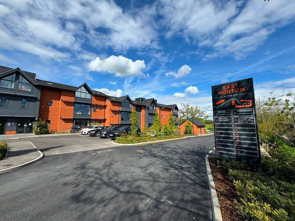 Property photo 3 of 9 Img_2294.Jpg