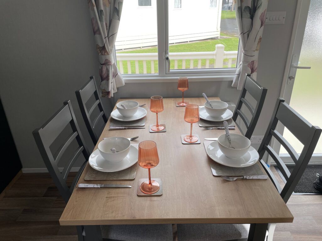 Property photo 3 of 6 2