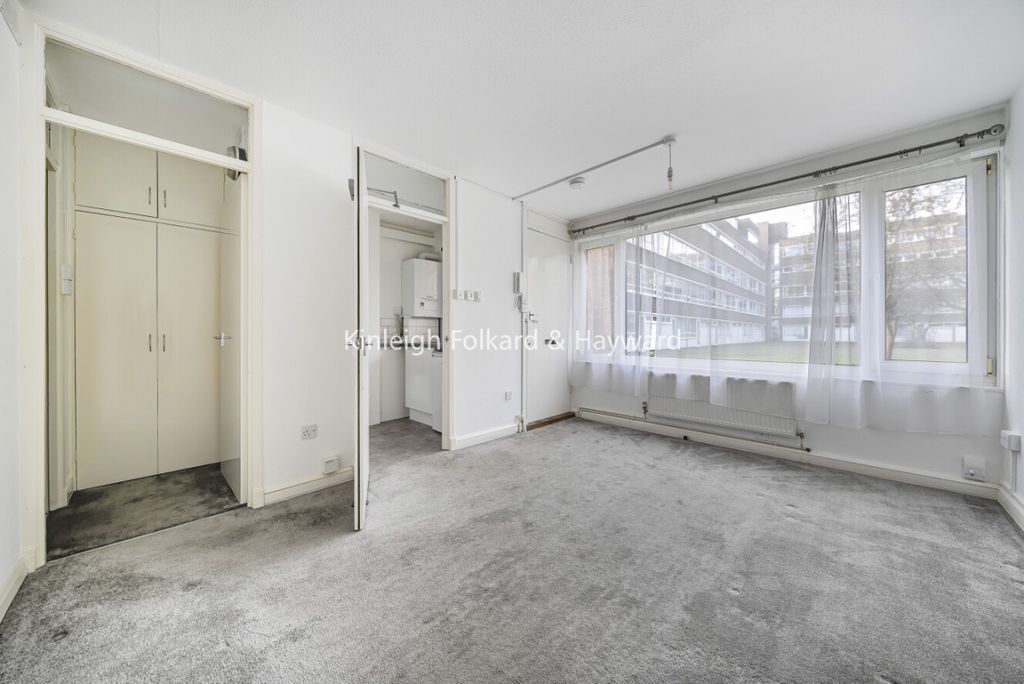 Property photo 2 of 7 Studio