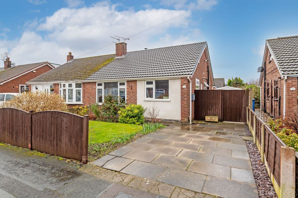 Property photo 1 of 15 Front External