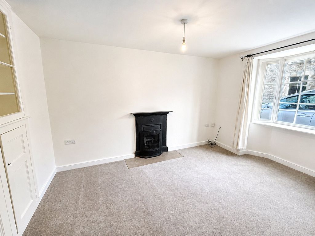 Property photo 2 of 14 Picture No. 18