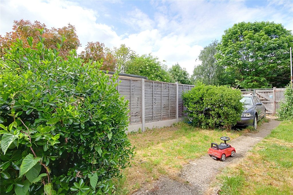 Property photo 2 of 11 Picture No. 10