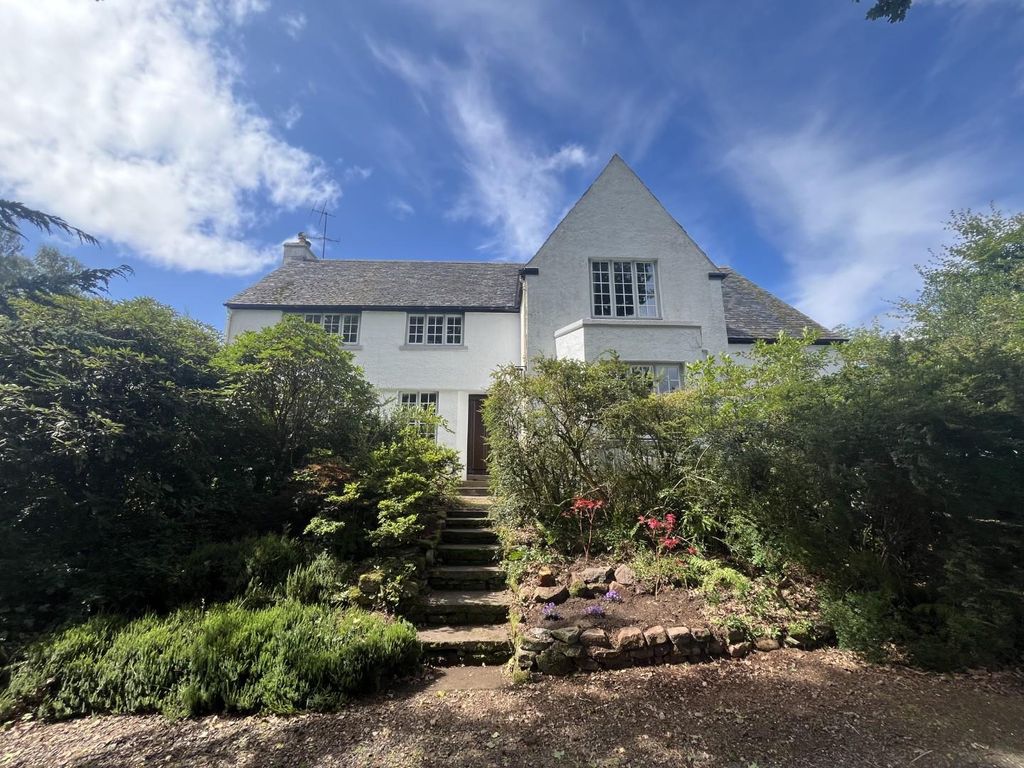 Property photo 1 of 30