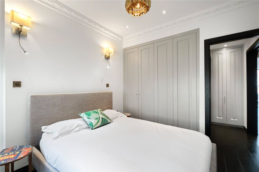 Property photo 3 of 14 Picture No. 08