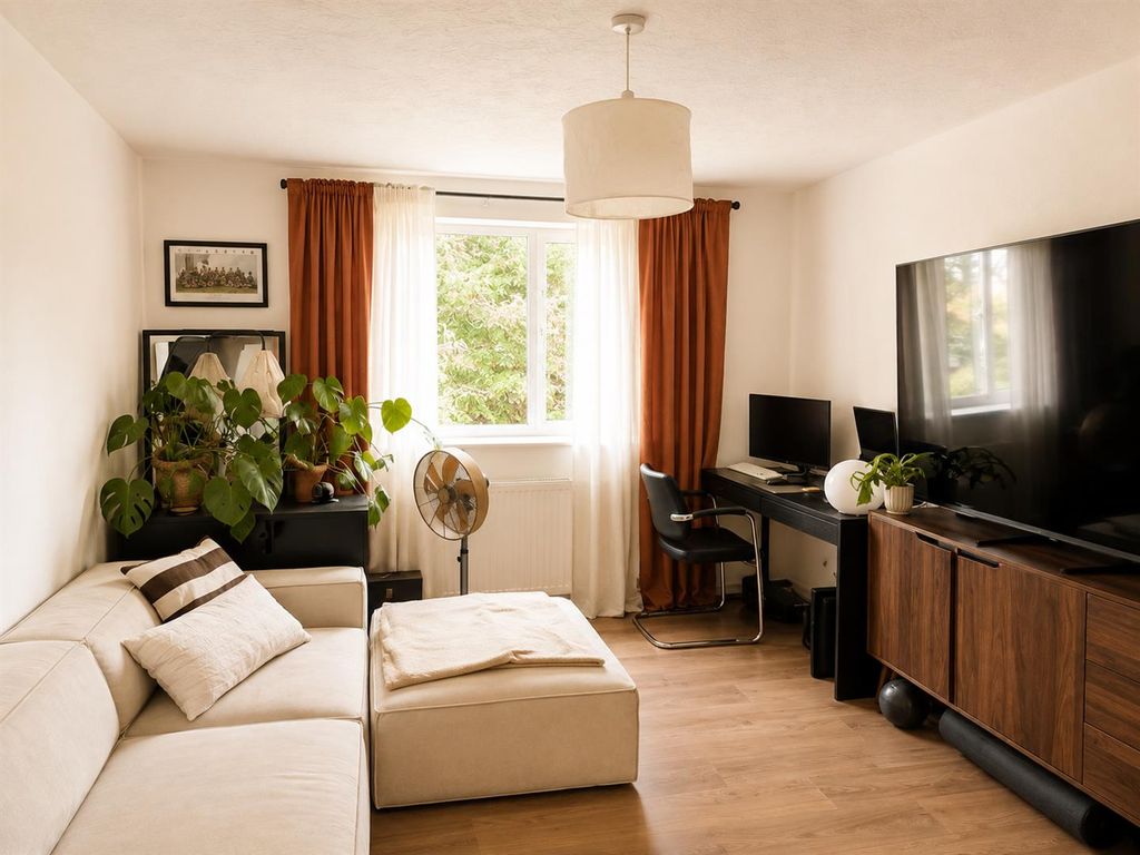 Property photo 3 of 6 5399453A-6Eae-4234-A055-7976845100F4.Png