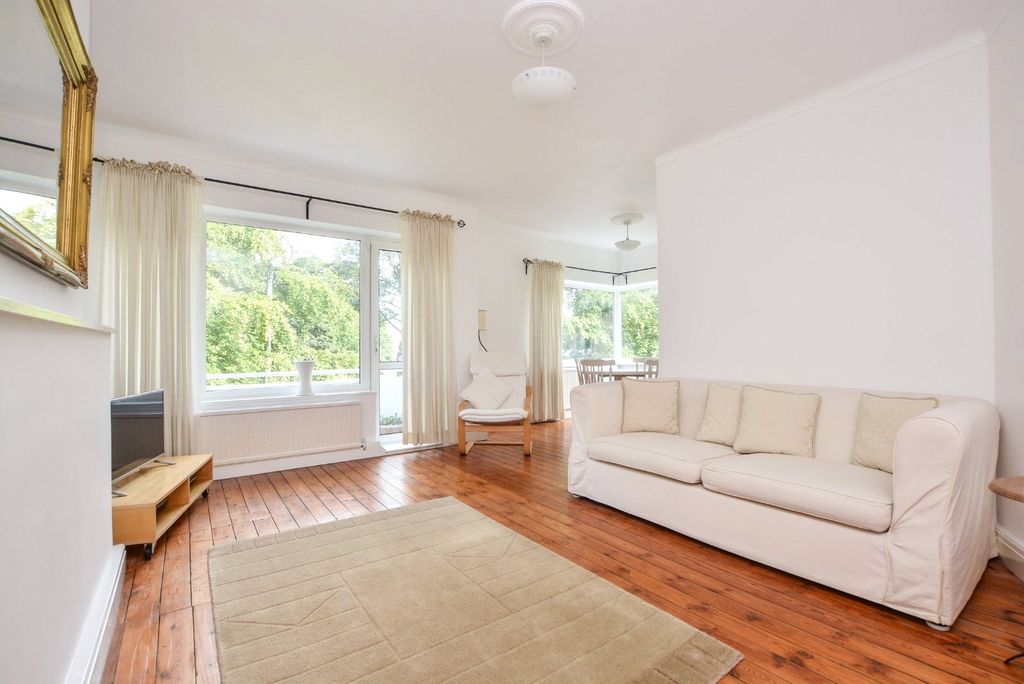 Property photo 2 of 12 Picture No. 06