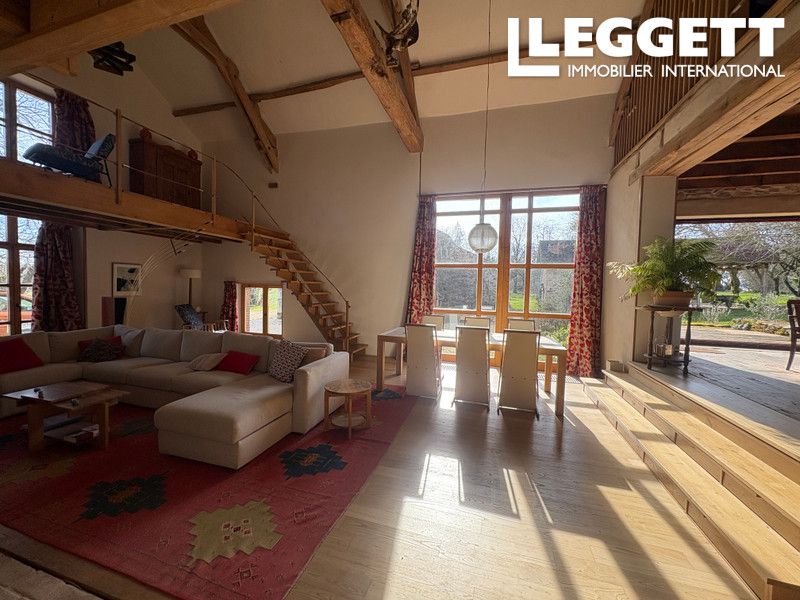 Property photo 3 of 10