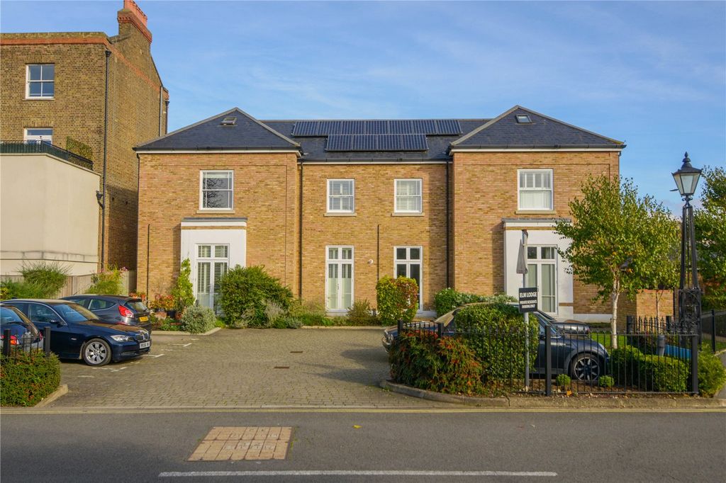 Property photo 2 of 7 Picture 2