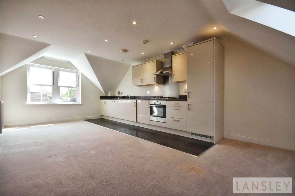 Property photo 2 of 10 Picture No. 18