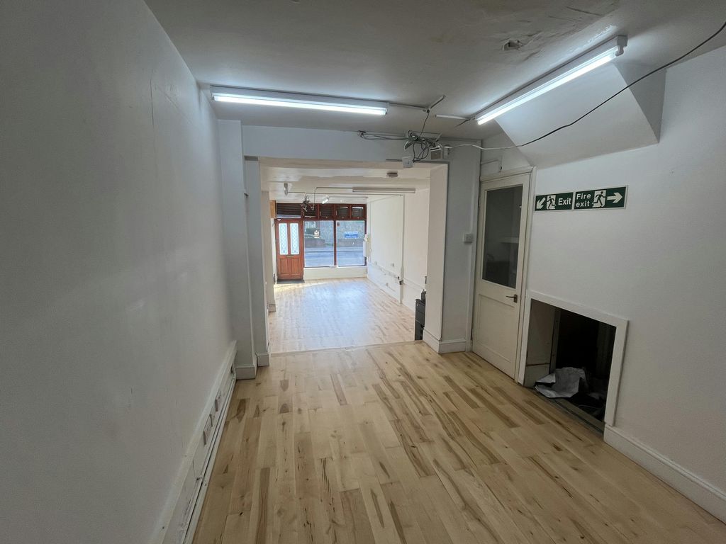 Property photo 3 of 5 Img_2924.Jpeg