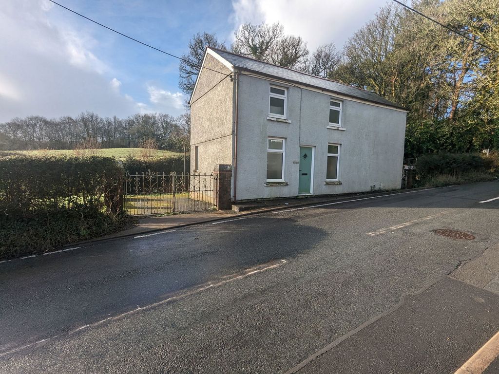 Property photo 1 of 19