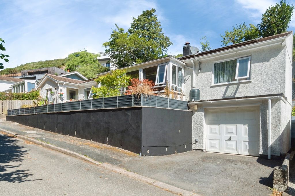 Property photo 1 of 34 Pbox-Img.Jpg