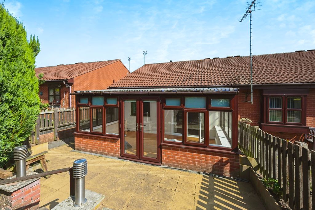 Property photo 1 of 15