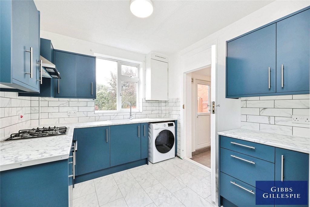 Property photo 2 of 10 Picture No. 22