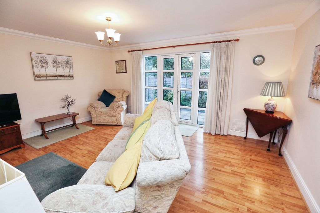 Property photo 3 of 16 Photography