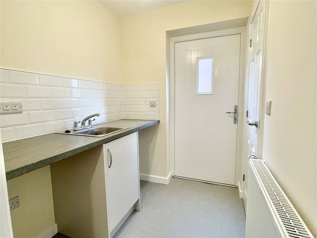 Property photo 3 of 14 Picture No. 02