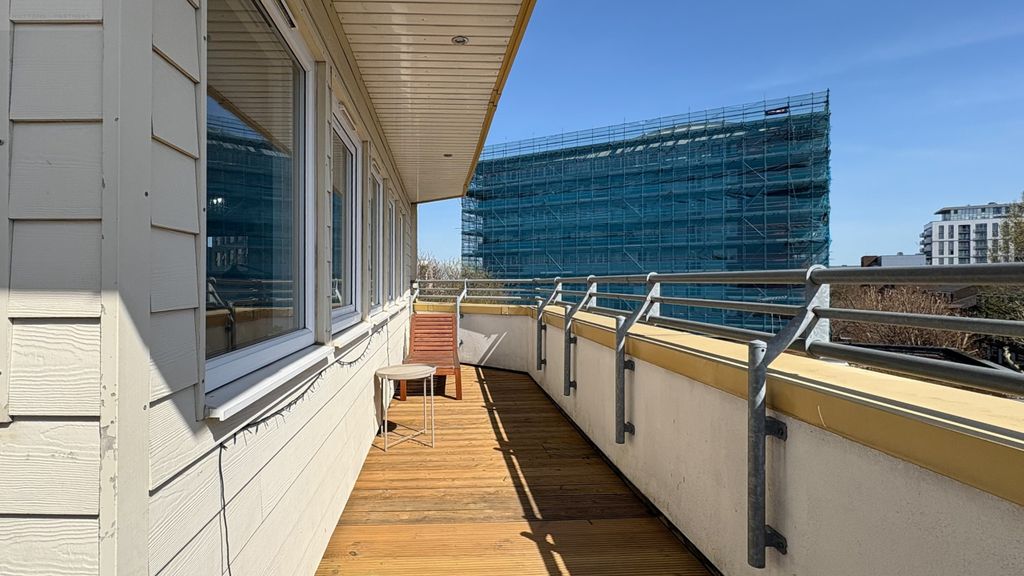 Property photo 3 of 21 Photo 3