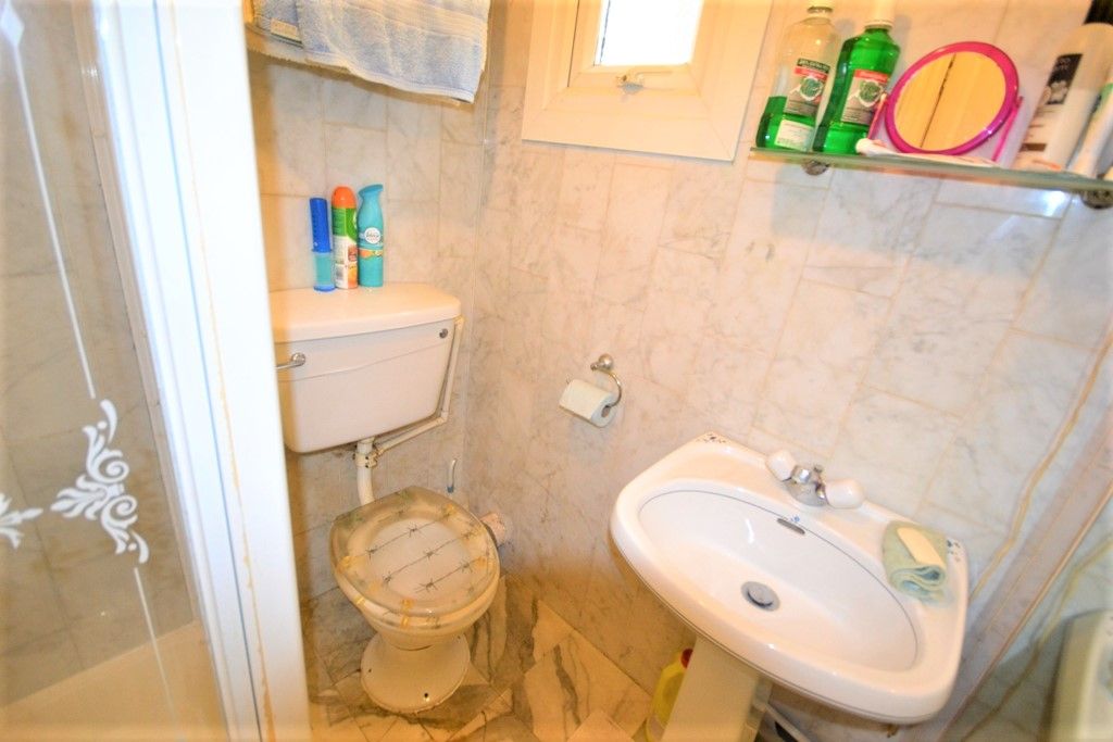 Property photo 3 of 4
