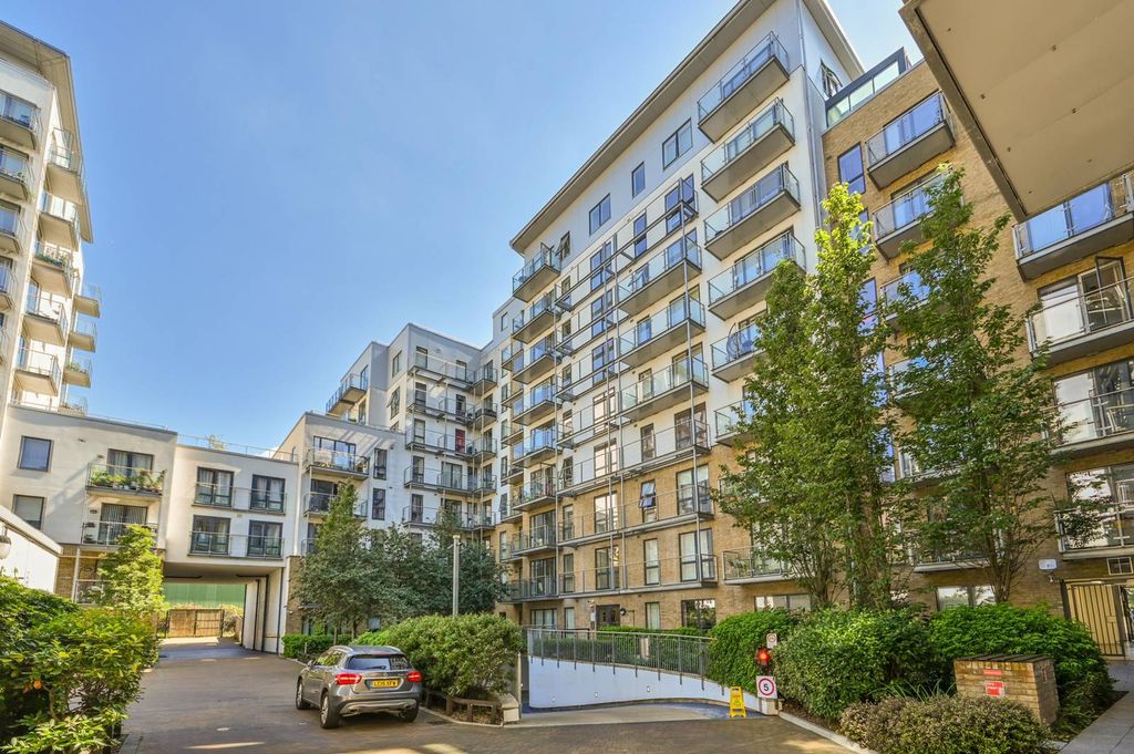 Property photo 1 of 10