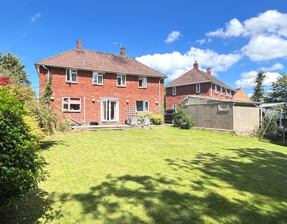 Property photo 3 of 23