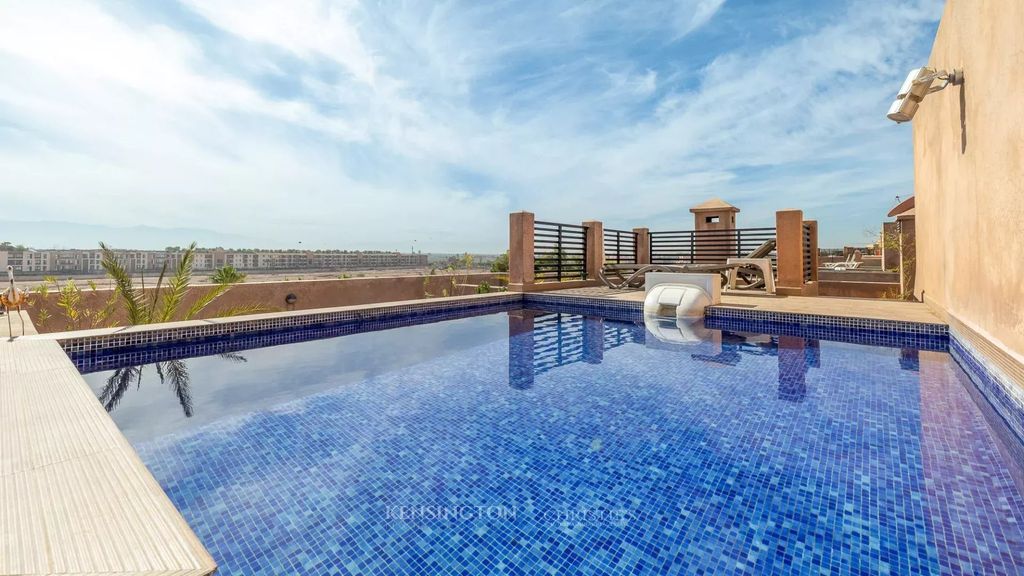 Property photo 1 of 25