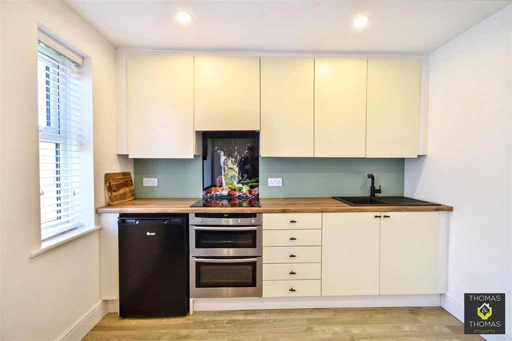 Property photo 3 of 15 Dsc_0003 (3).Jpg