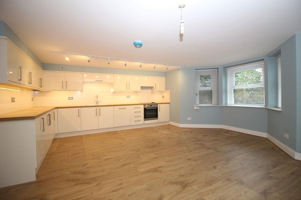 Property photo 2 of 15 Img_3414.Jpg