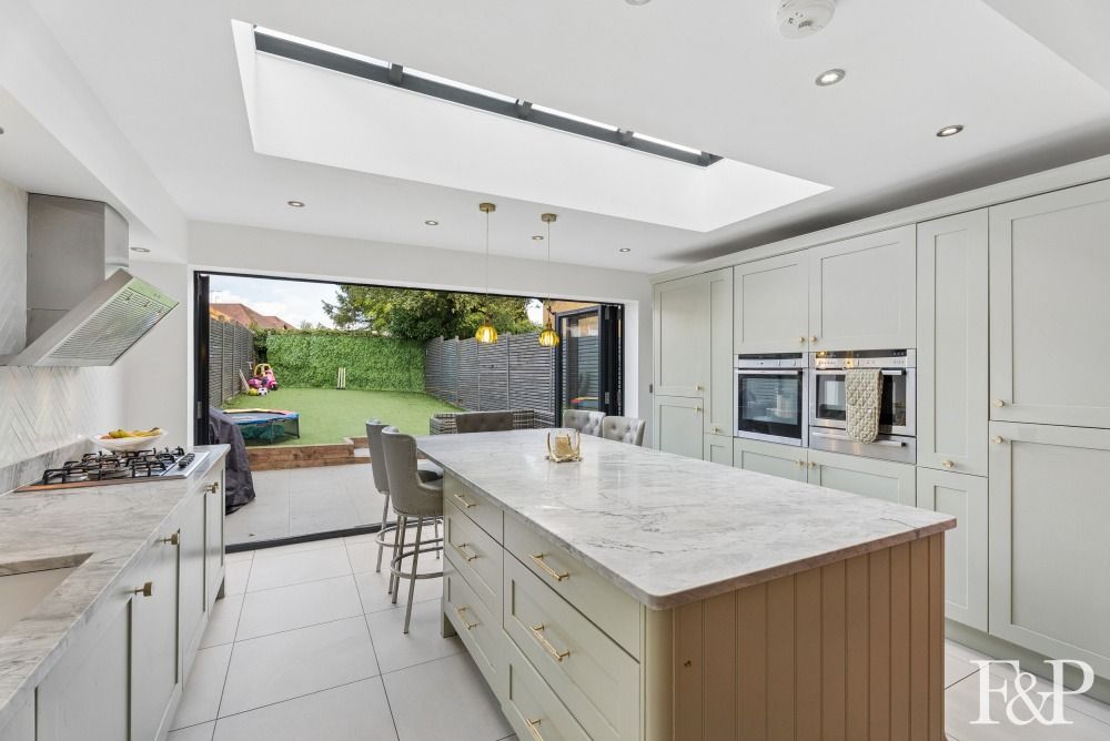 Property photo 3 of 30 5424008