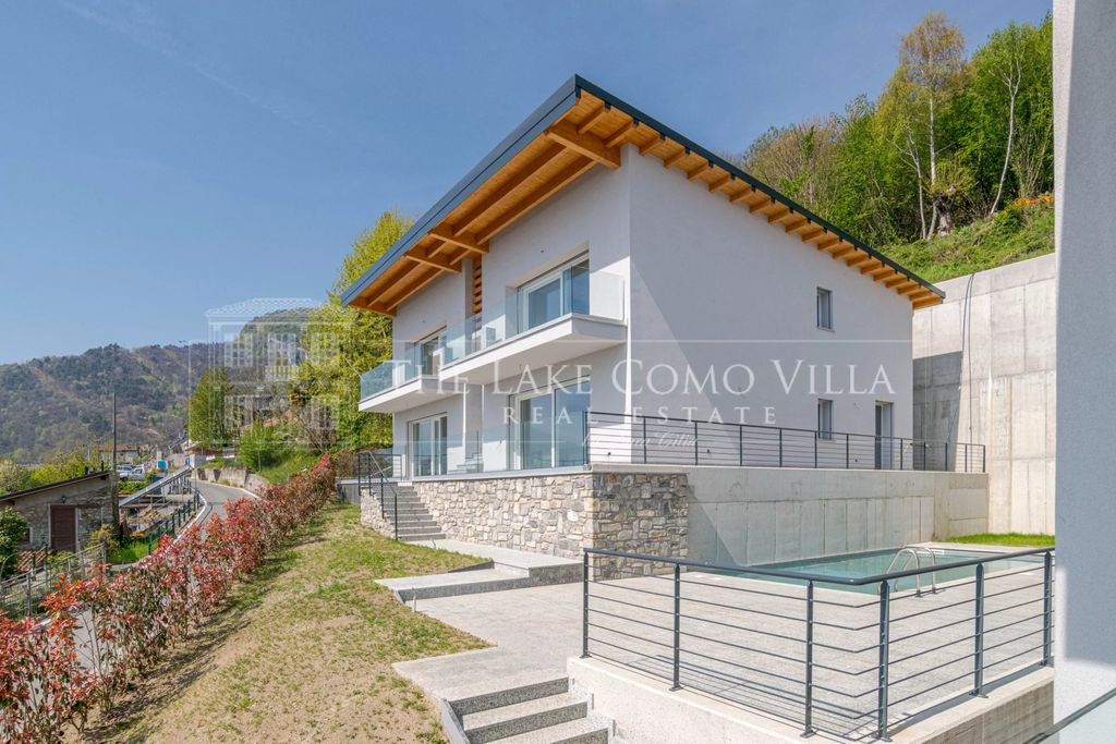 Property photo 2 of 52 The Lake Como Villa- Complesso Vercana Via Antonio Maria Caraccioli