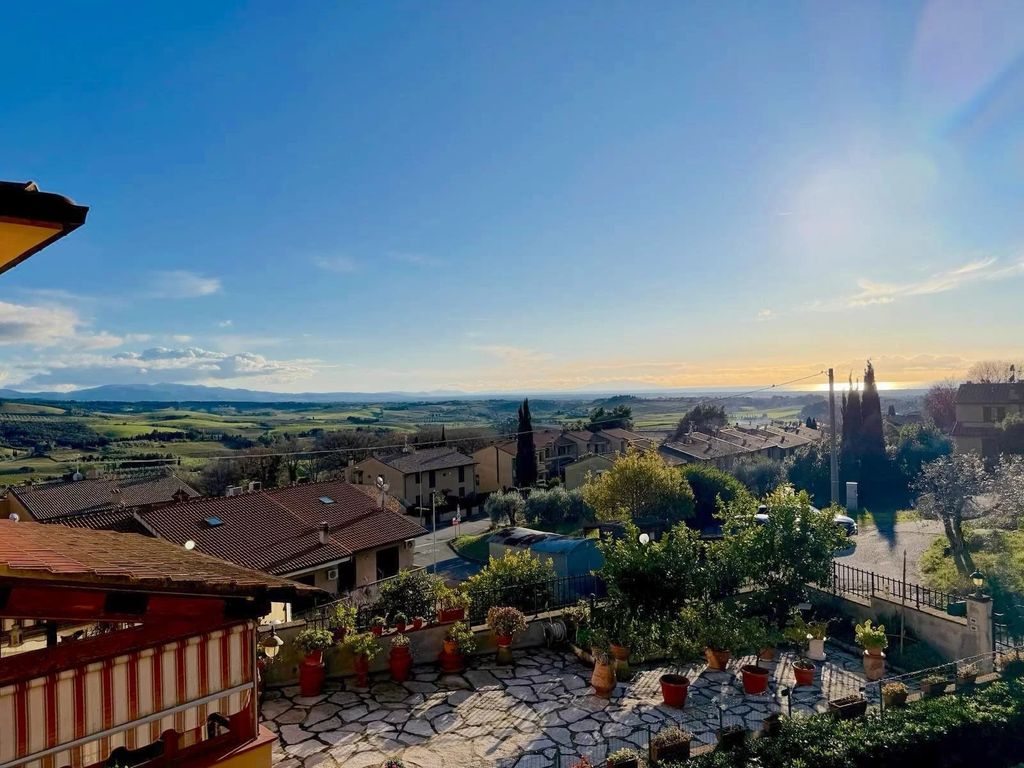 Property photo 1 of 28