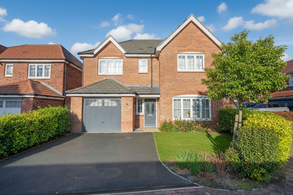 Property photo 1 of 35