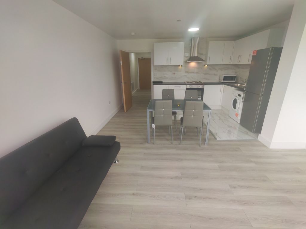 Property photo 2 of 6