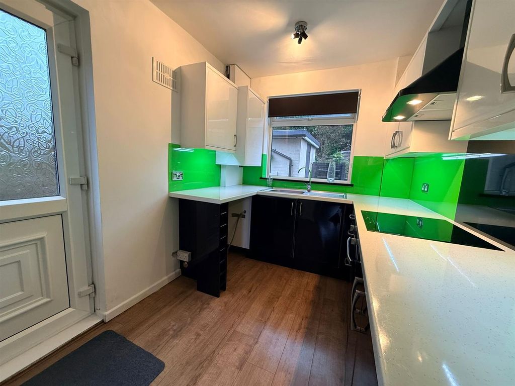 Property photo 3 of 13 Photo-2025-12-12-09-58-59 3.Jpg