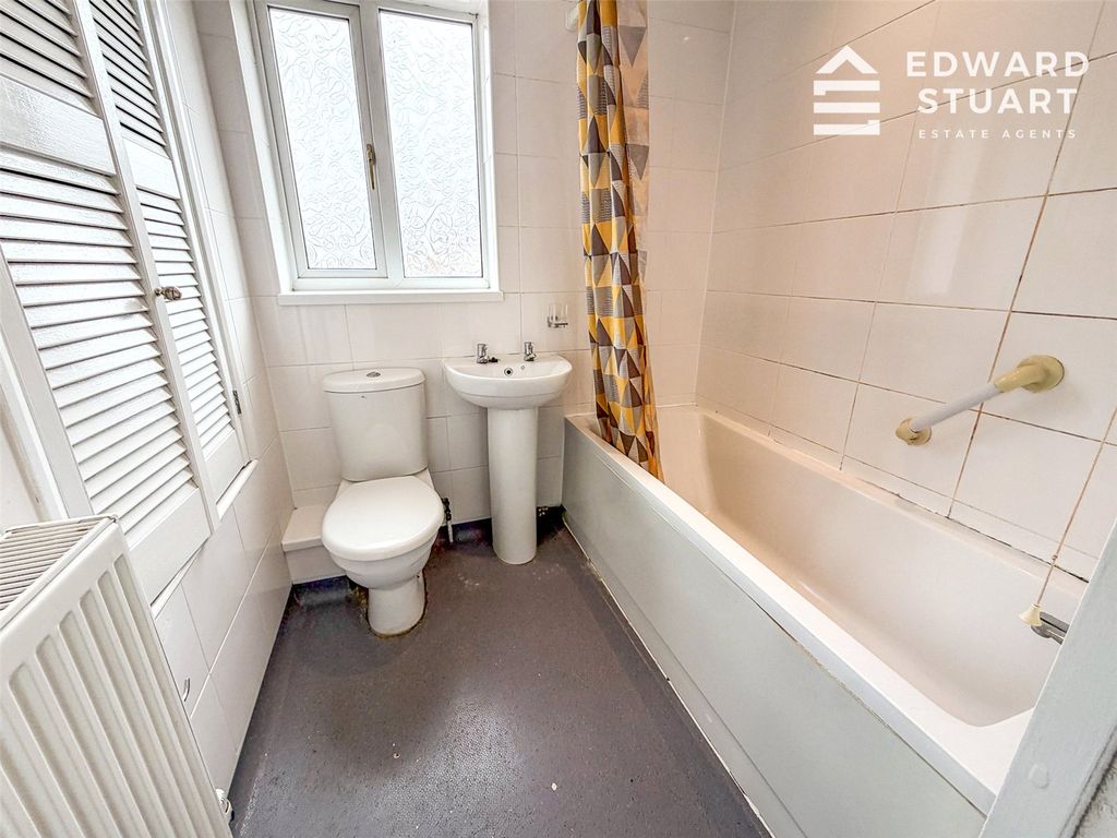 Property photo 3 of 17 Picture No. 03